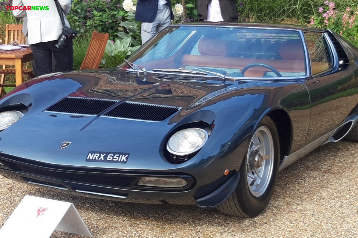 Lamborghini marks Miura's 60th with a restored 1972 Miura SV in Rome