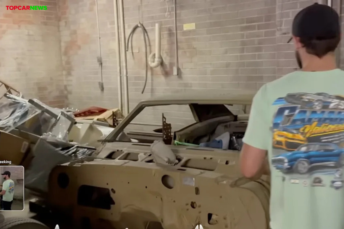 Hidden for 47 Years: Inside the Hunt for a Genuine Black 1969 Camaro Z/28