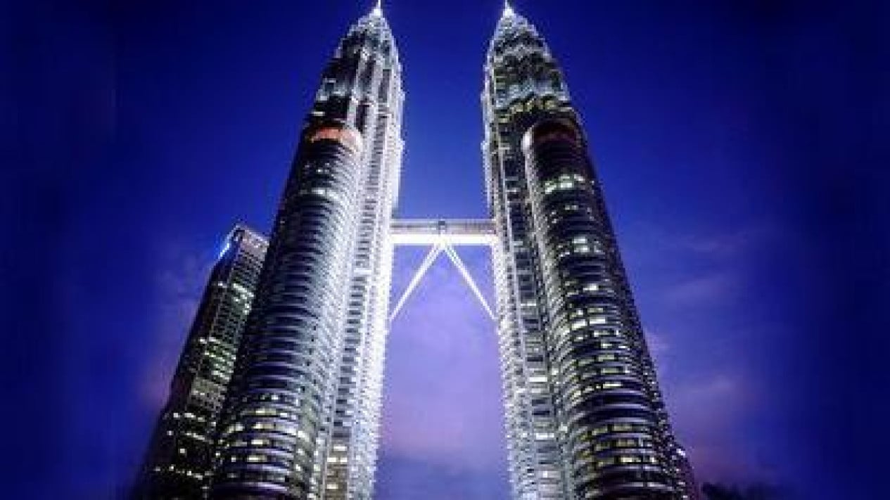 Malaysia Panen Besar dari Pajak Penjualan Otomotif