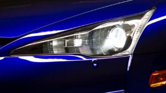 Cari Bengkel Spesialis Lampu Mobil di Alam Sutera Makin Gampang