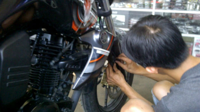 Kampas Rem Depan Motor Bunyi Saat Ngerem, Waspadai Penyebabnya!
