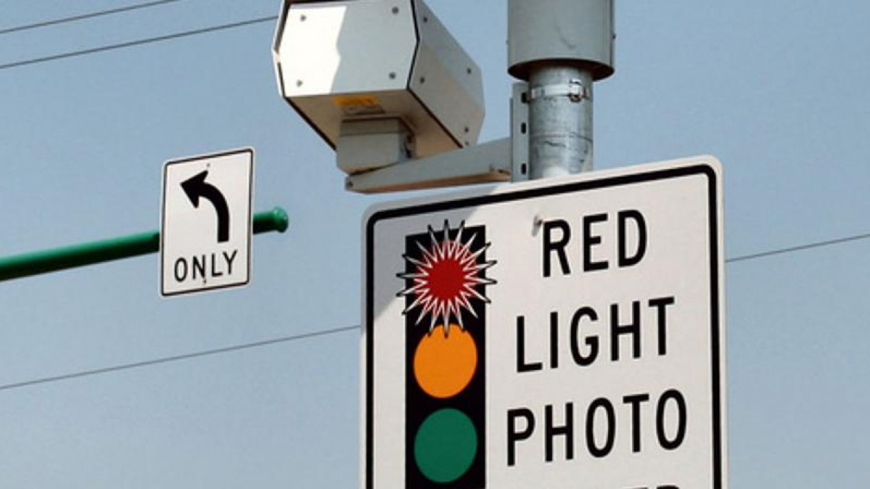 Sering Dianggap Sepele, Ini Alasan Lampu Lalu Lintas Pakai Warna Kuning