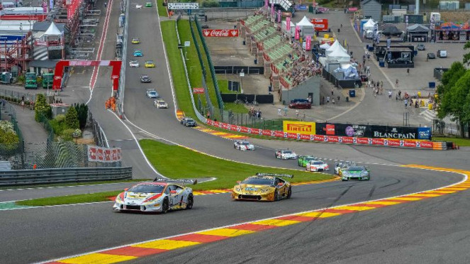 Pembalap Indonesia Kibarkan Merah Putih di Ajang Lamborghini Super Trofeo Jepang