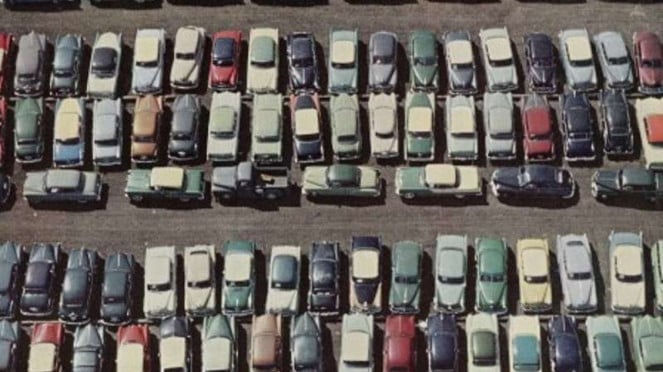 Etika Parkir: Panduan Lengkap bagi Pengemudi agar Aman