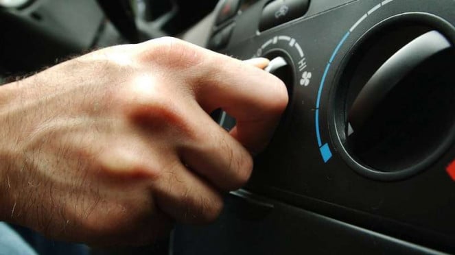 Sering Salah, Ini Pengaturan AC Mobil yang Tepat untuk Hilangkan Embun
