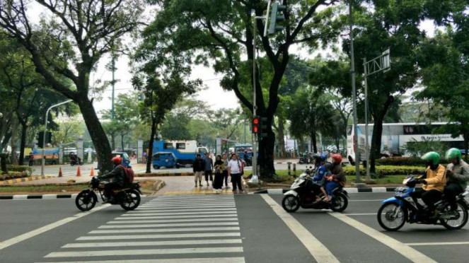 Ada Aturan Baru bagi Pengemudi yang Menolak Menepi