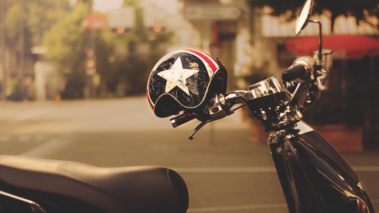 Aturan Wajib Helm Dilonggarkan, Dampaknya Mengejutkan