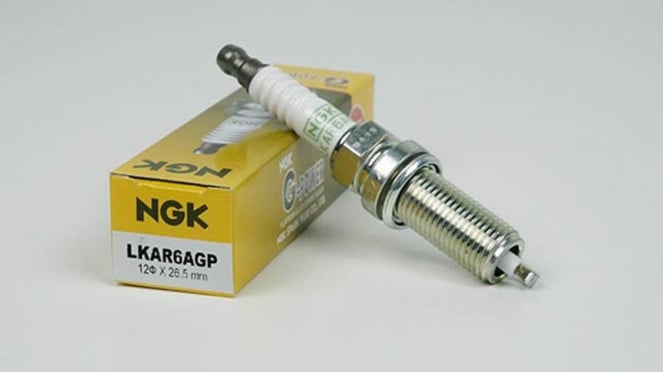 Apakah Busi Mobil Lama Masih Bisa Digunakan Setelah Dibersihkan? Ini Jawabannya