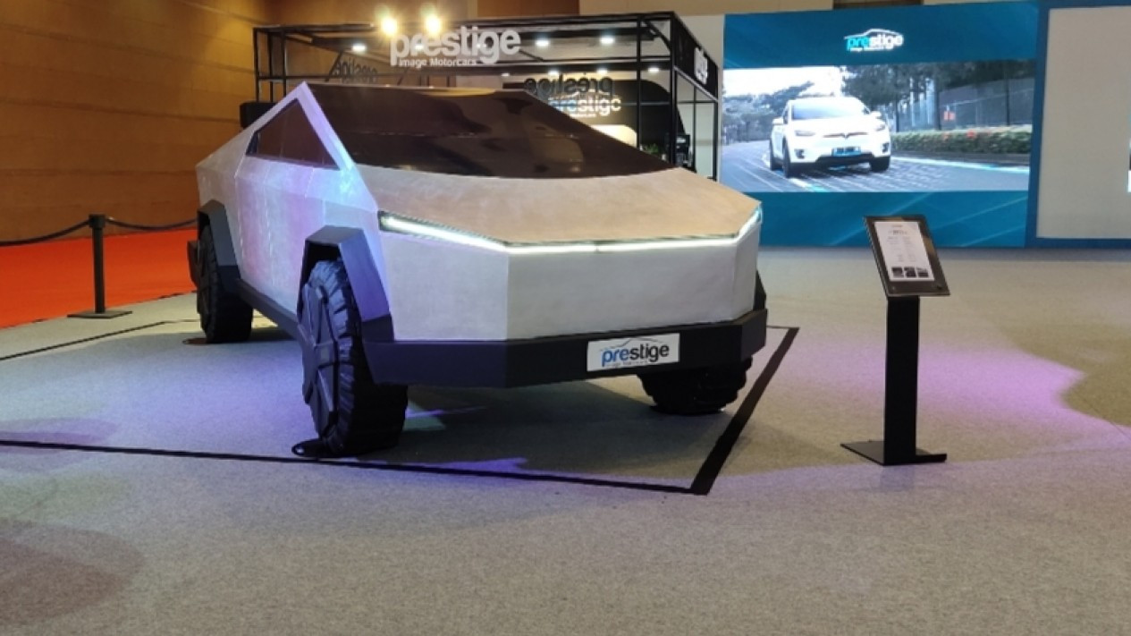 Tesla Cybertruck Kini Dibanderol Lebih Murah