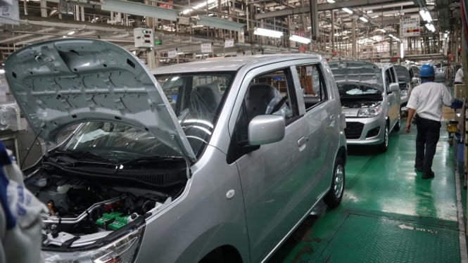 Suzuki , Kemenperin Ingin Suzuki Bikin Mobil Nasional, Gimana Caranya?