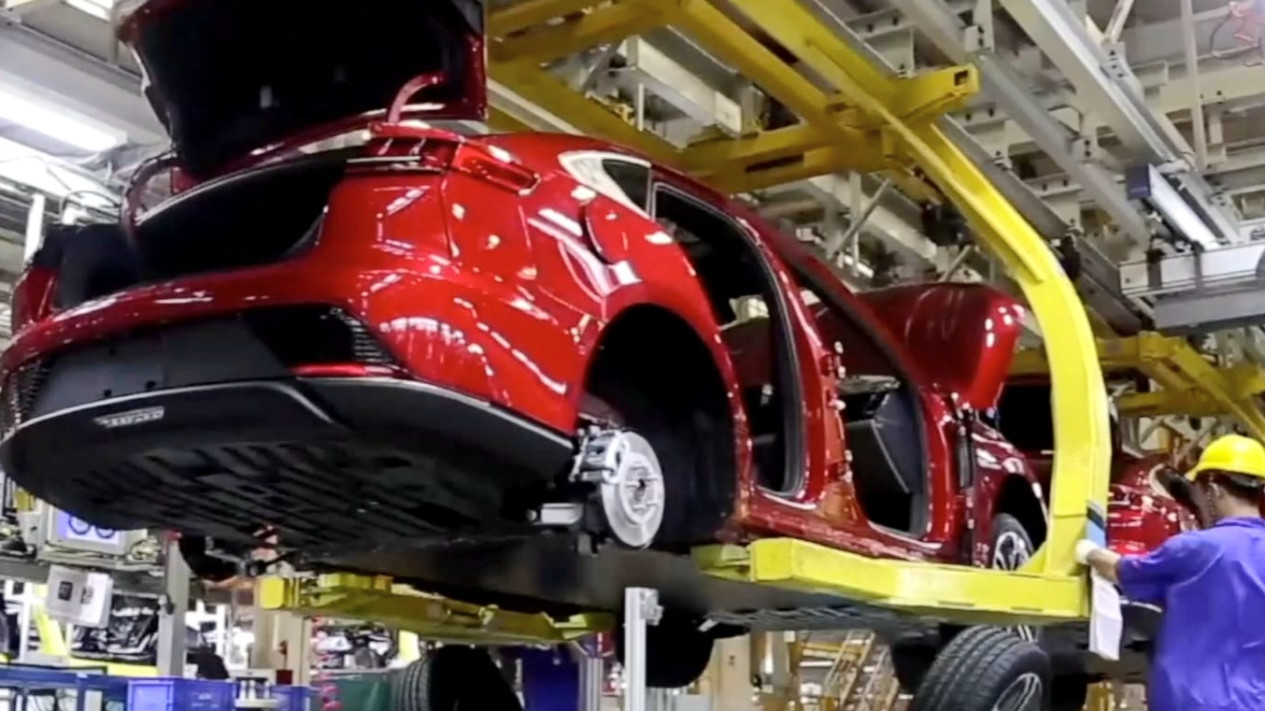 Meski Dihajar Diskon Ratusan Juta, Penjualan Mobil Listrik Masih Terseok di Jepang