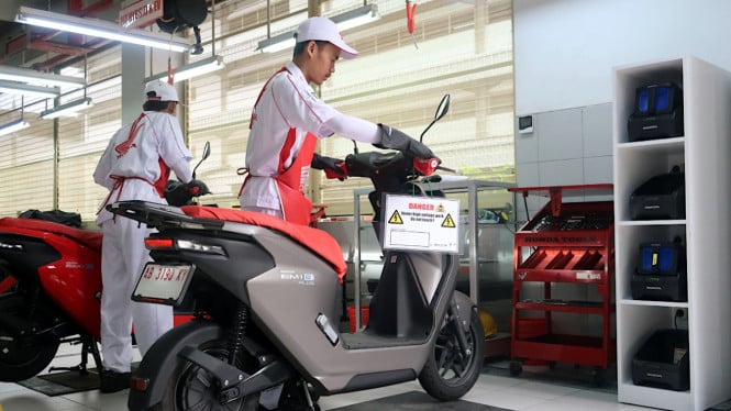 Kebiasaan Sepele yang Bikin Motor Listrik Mudah Rusak