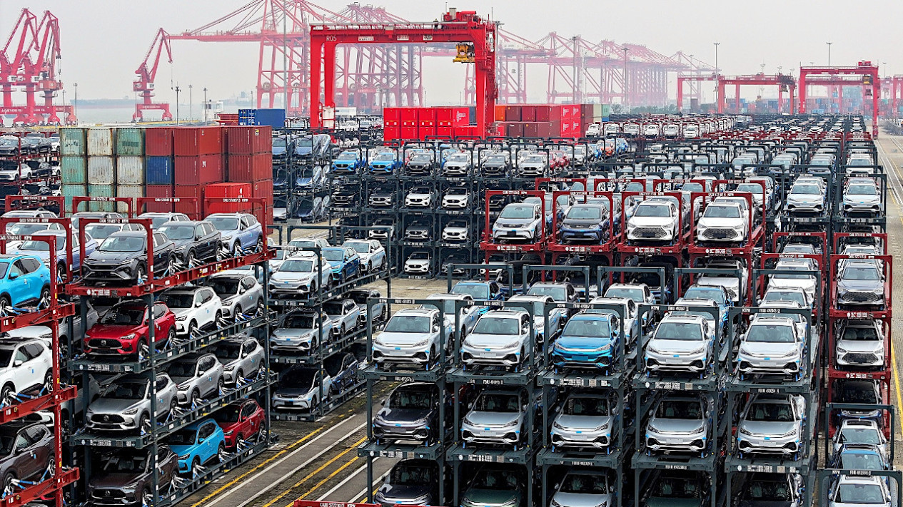 Ekspor Mobil Listrik China Melonjak Naik, Industri Otomotif Barat Mulai Terguncang!