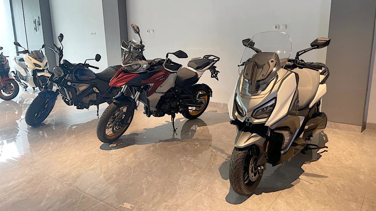 Kaleidoskop 2025: Godaan Skutik Hybrid hingga Motor Listrik
