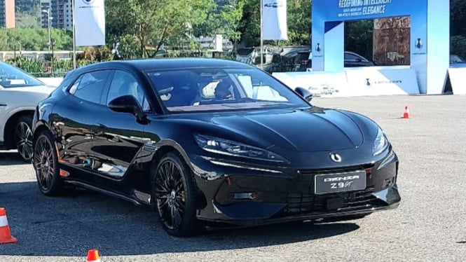 BYD, BYD Siap Meluncurkan Mobil Baru Denza di Tahun Ini, Denza Z9 GT PHEV?
