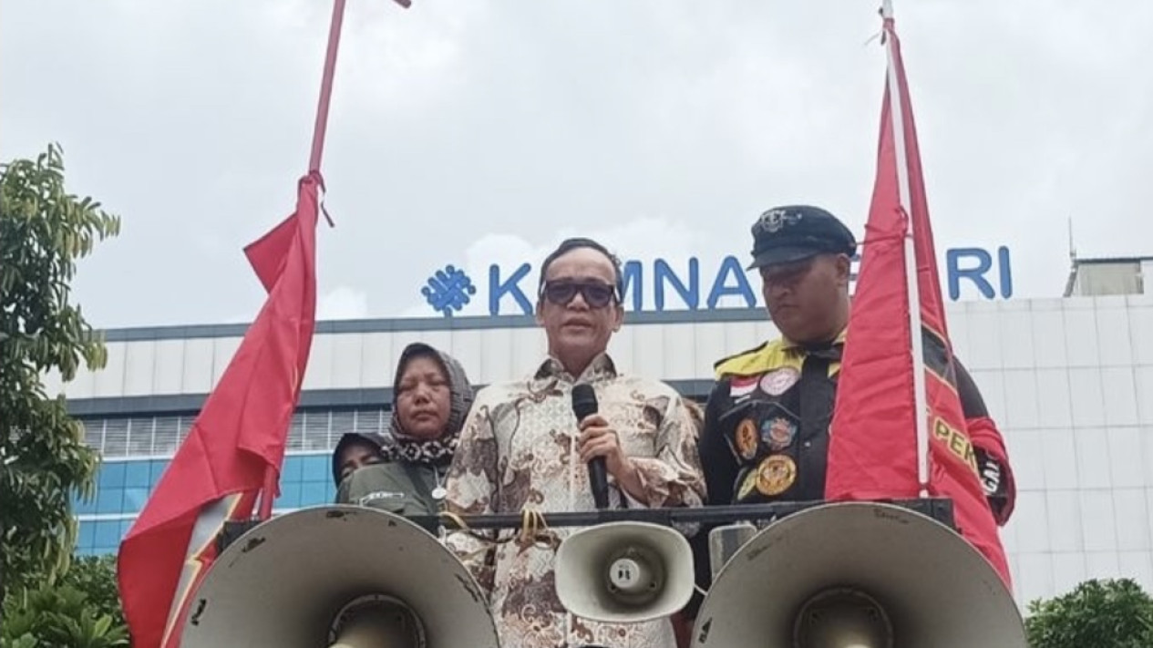 Miliaran Rupiah Isi Garasi Wamenaker Immanuel Ebenezer yang Kena OTT KPK