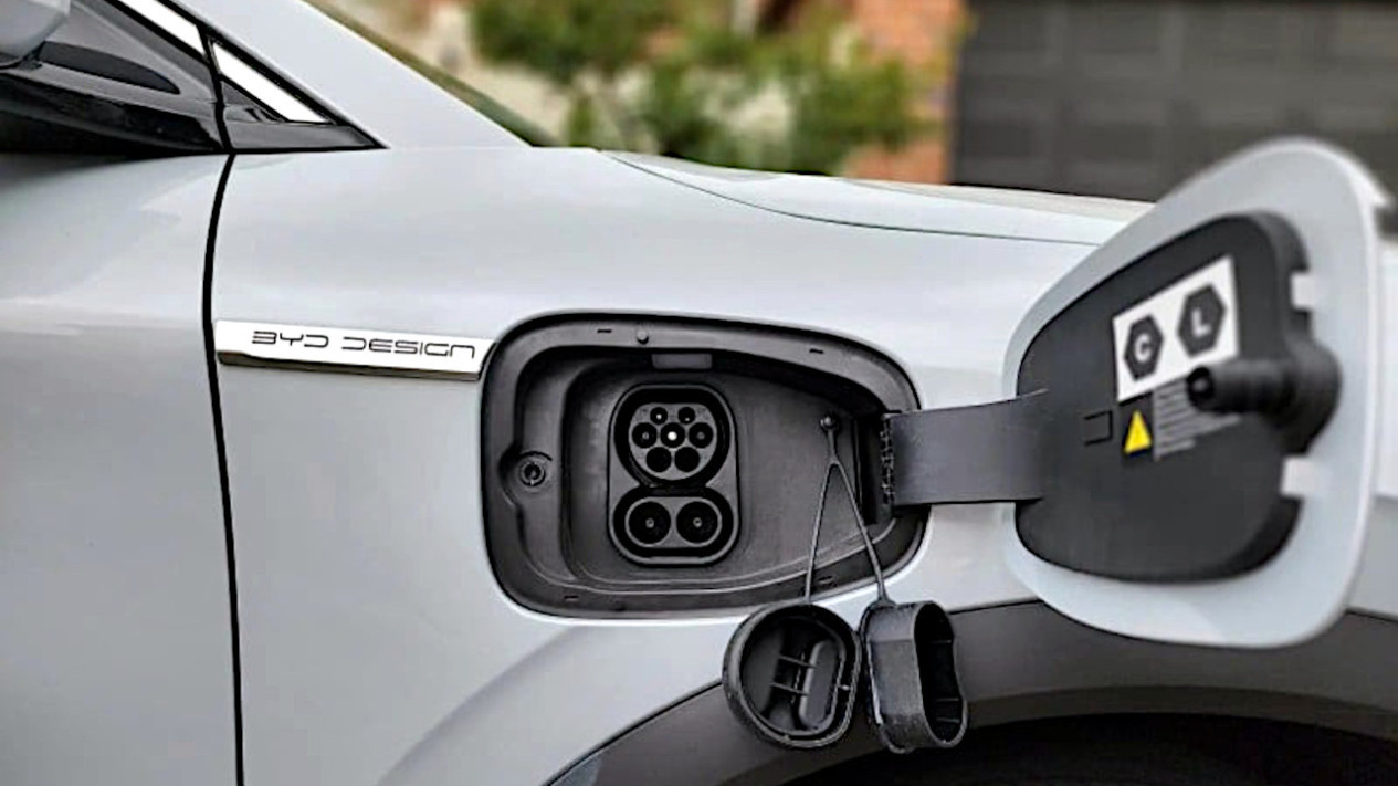 Ngecas Mobil Listrik Semakin Singkat, 15 Menit Sudah Penuh