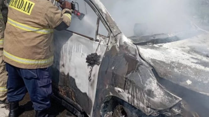 Solusi Aman Modifikasi Lampu Mobil Elektrifikasi Tanpa Ganggu Sistem Baterai