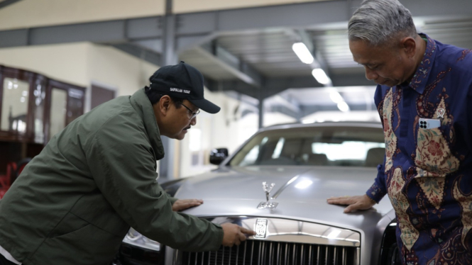 Rolls-Royce, Usai 3 Kali Lelang, Akhirnya Kemensos Berhasil Lepas Rolls-Royce dengan Harga Segini