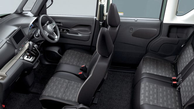 Resmi Terdaftar di RI, Intip Tampang dan Isi Kabin Mitsubishi Delica Mini