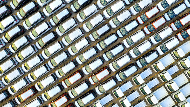 Kota Ini Larang Mobil Warna Gelap, Bisa Kena Denda!