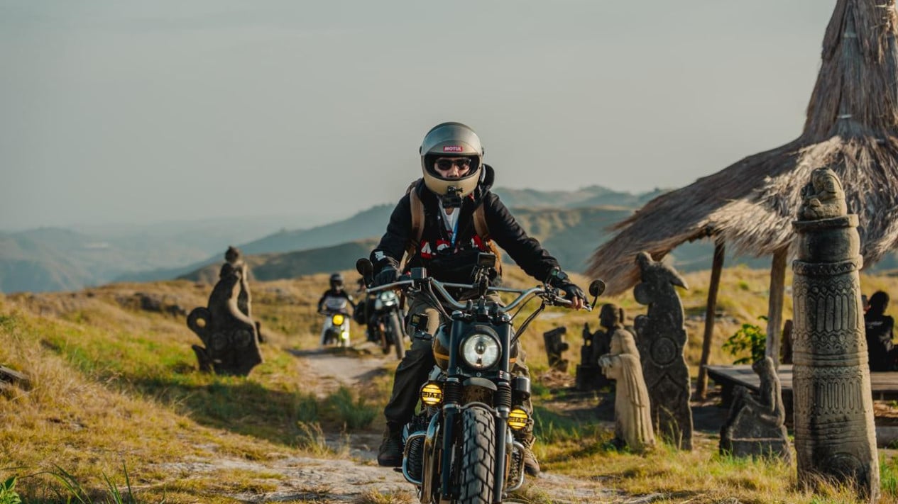 Cara Motul Membuktikan Oli Motor Buatannya Disiksa Influencer Touring