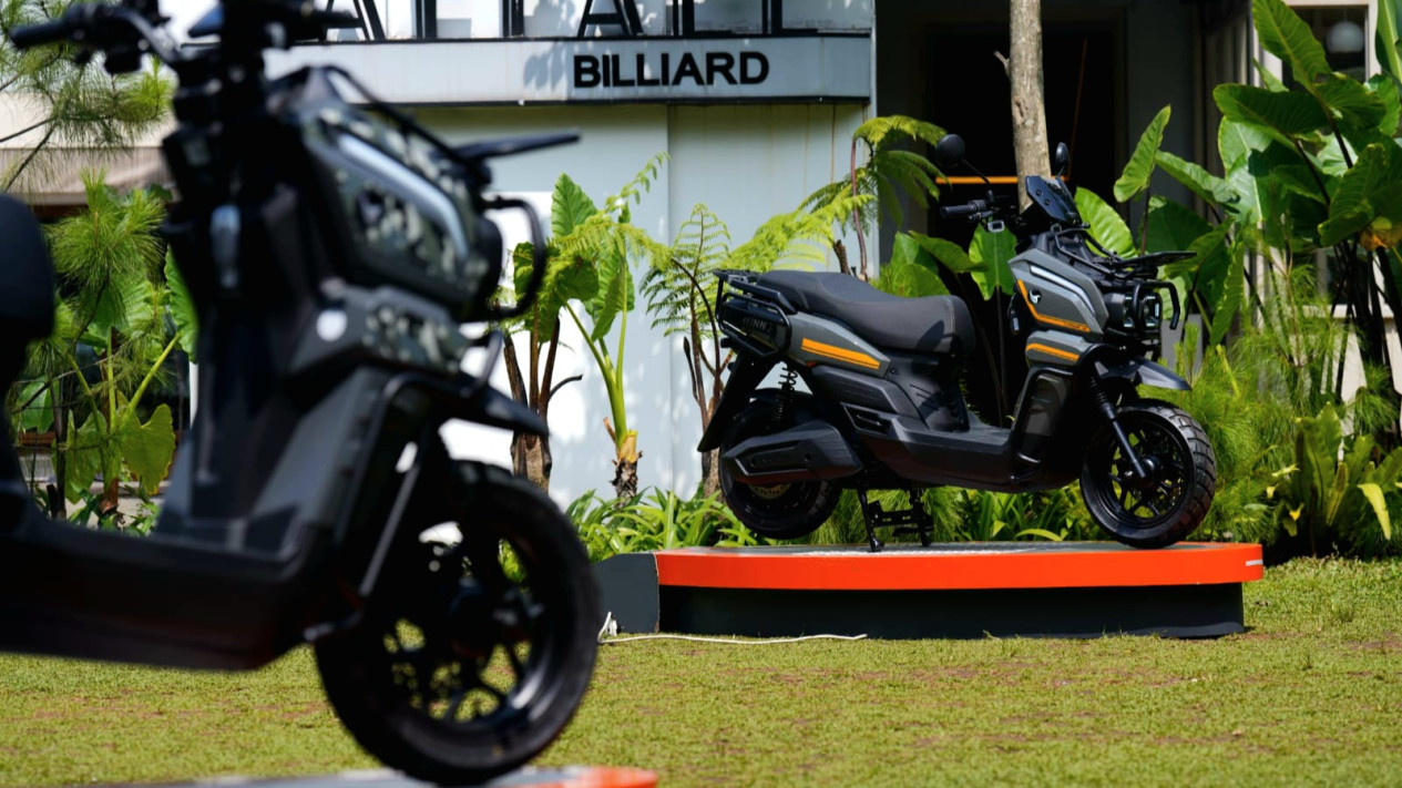 Kota Bandung Kedatangan Motor Listrik Petualang Bergaya Stylish