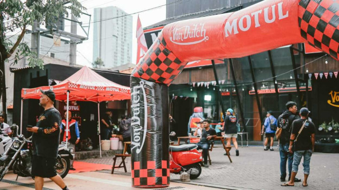 Anak Motor Merapat! Begini Jadinya saat Motul Berkolaborasi dengan Von Dutch
