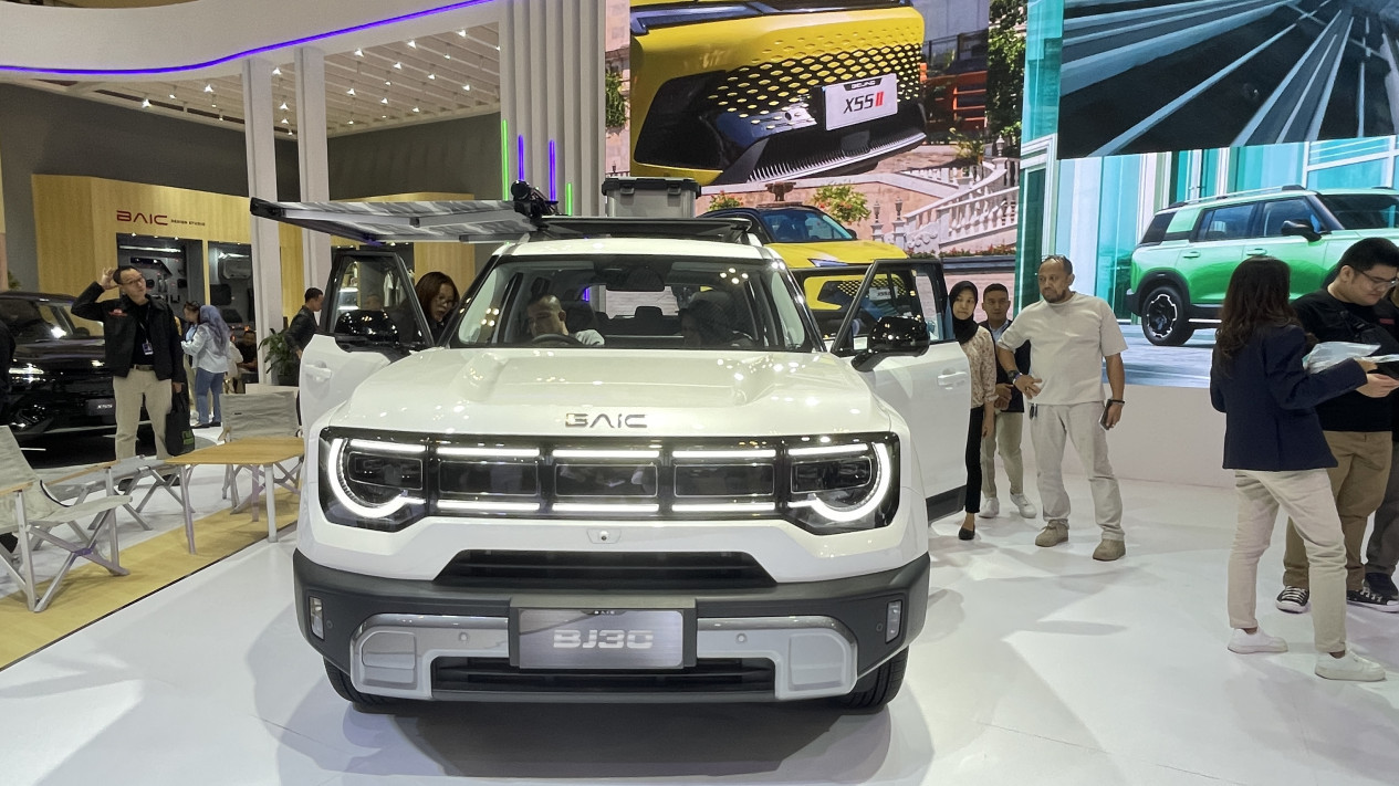 SUV Hybrid Ini Disebut Duji di Base Camp Everest dan Gurun Tiongkok