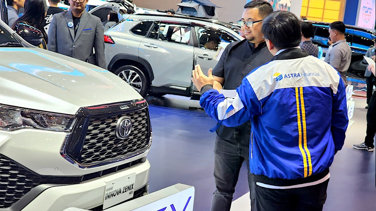 Pembiayaan Mobil Hybrid Naik, Simak Promo Kreditnya di GIIAS 2025