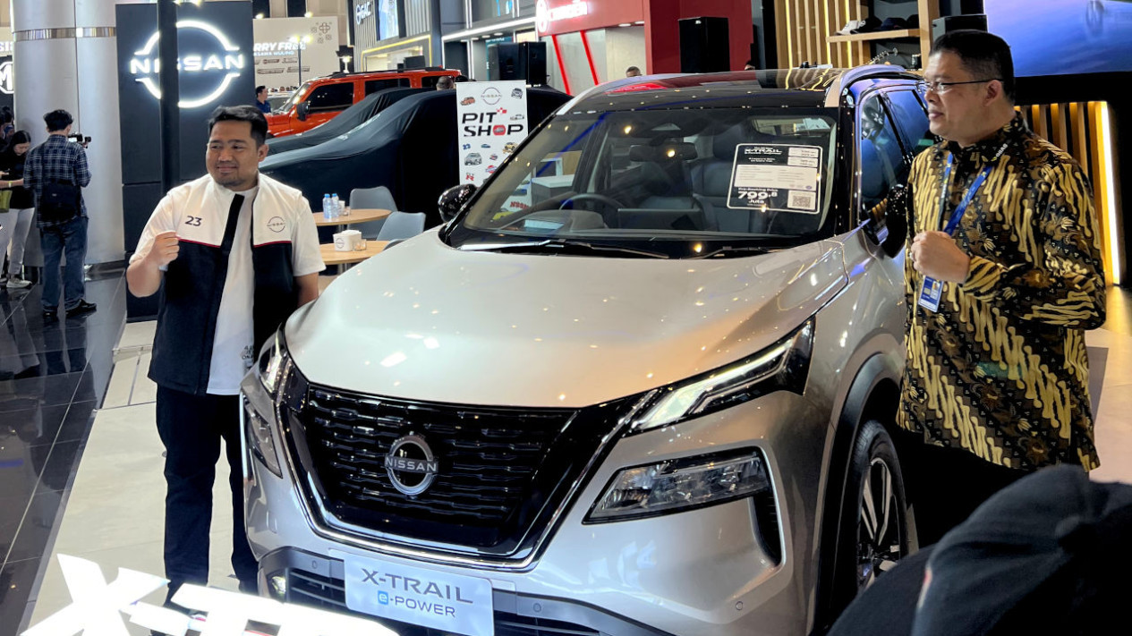 Nissan, Nissan X-Trail, Nissan Serena, Daftar Harga Nissan X-Trail dan Serena Terbaru di Surabaya