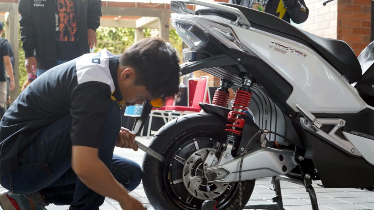 Servis Motor Listrik United Tak Perlu ke Bengkel