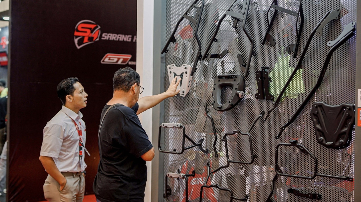 Lagi Cari Box Motor Praktis? GIVI Bawa Pilihan Baru di IMOS 2025