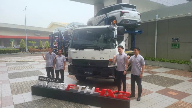 Banyak yang Request, Mitsubishi Fuso Hadirkan Tractor Head 4x2