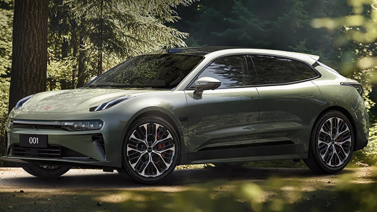 Mengecas Mobil Listrik Ini Lebih Cepat dari Minum Kopi