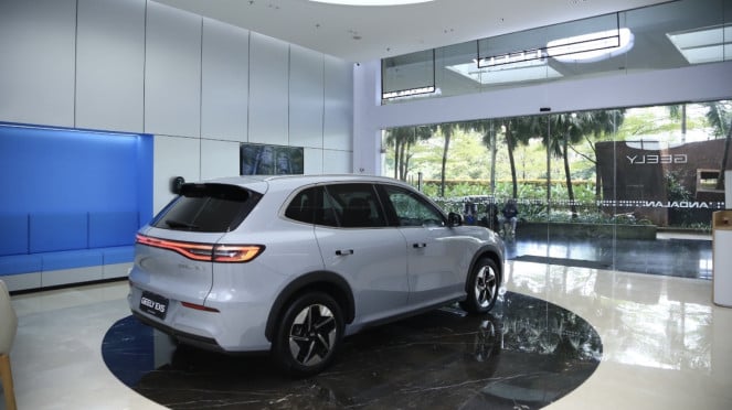 Diler Pertama Geely Andalan Resmi Dibuka di Lippo Mall Kemang