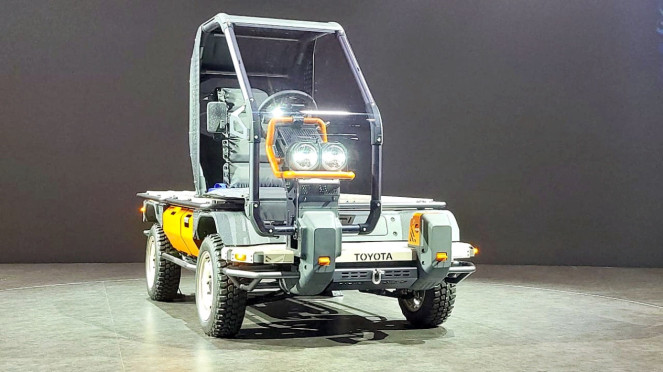 Mobil Baru Toyota di Japan Mobility Show 2025: dari Land Cruiser FJ hingga Corolla Concept