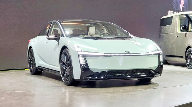 Mobil Baru Toyota di Japan Mobility Show 2025: dari Land Cruiser FJ hingga Corolla Concept