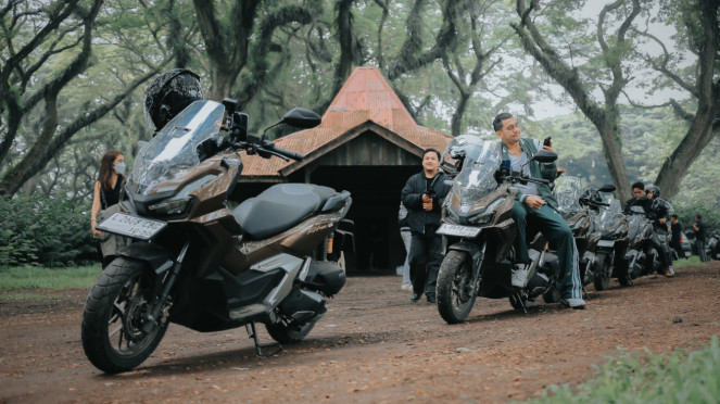 Taklukkan Jalur Magis Banyuwangi dengan Honda ADV160