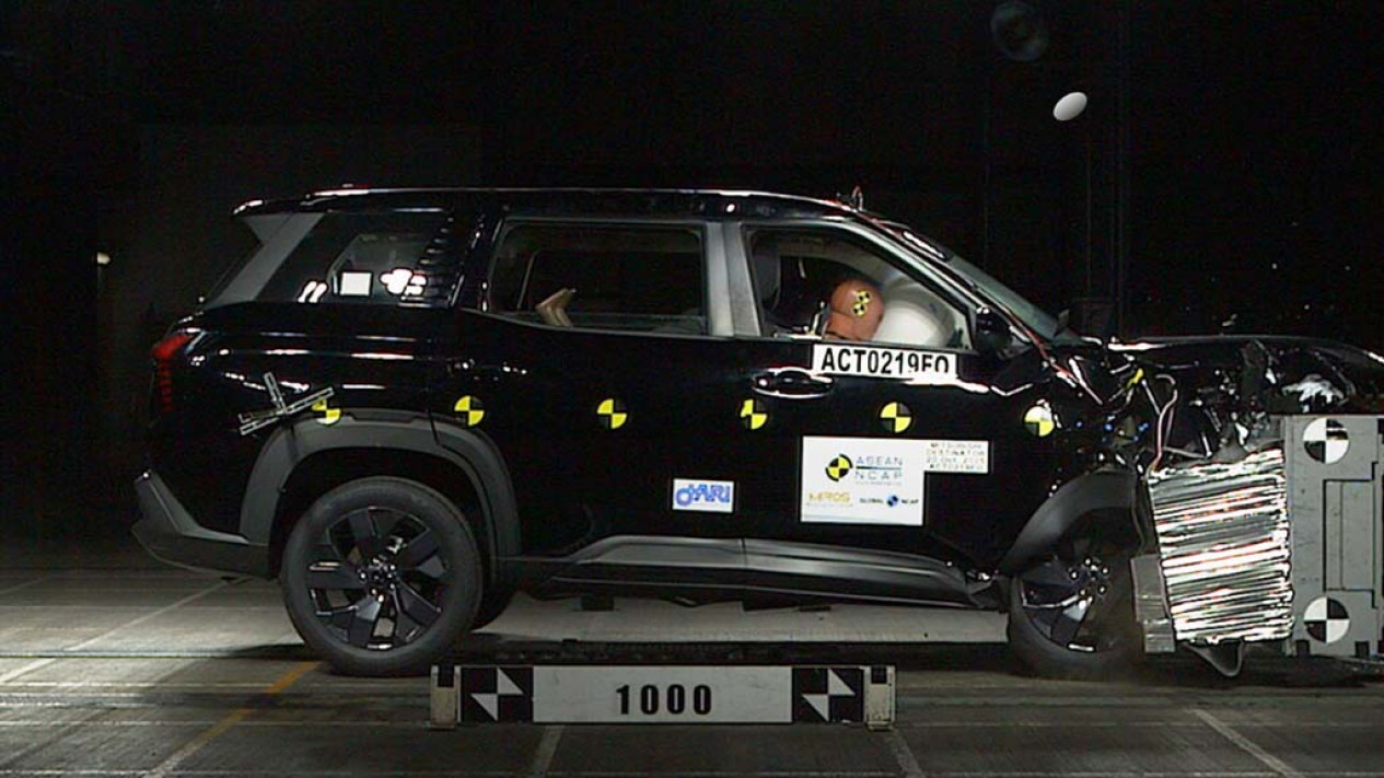 Mitsubishi, Mitsubishi Destinator, Sekuat Apa Mitsubishi Destinator Diuji Tabrak?