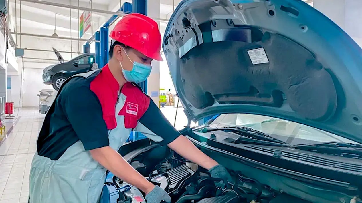 Sering Disamakan, Ini Bedanya Servis Berkala dan Tune Up Mobil