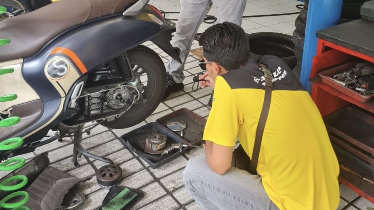 Jangan Sepelekan Ban Belakang Motor Matik Goyang, Ini Biang Keladinya