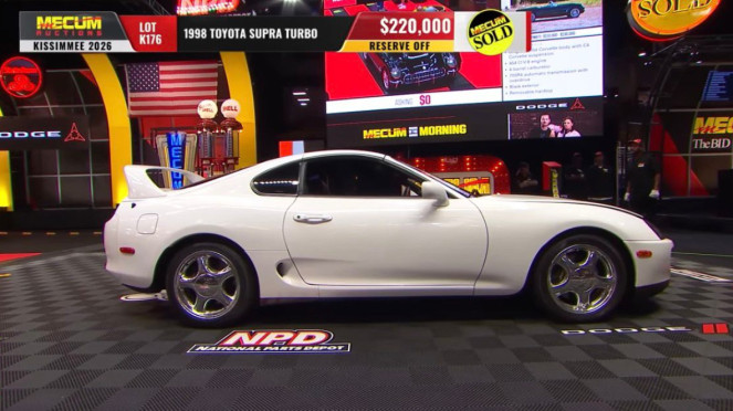 Mobil Sport Ikonik Ini Terjual Fantastis di Lelang,  Harganya Bikin Melongo!