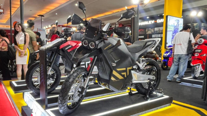 Pilihan Motor Baru di IIMS 2026: Dari Skutik Retro Warna-Warni Hingga Moge Gahar