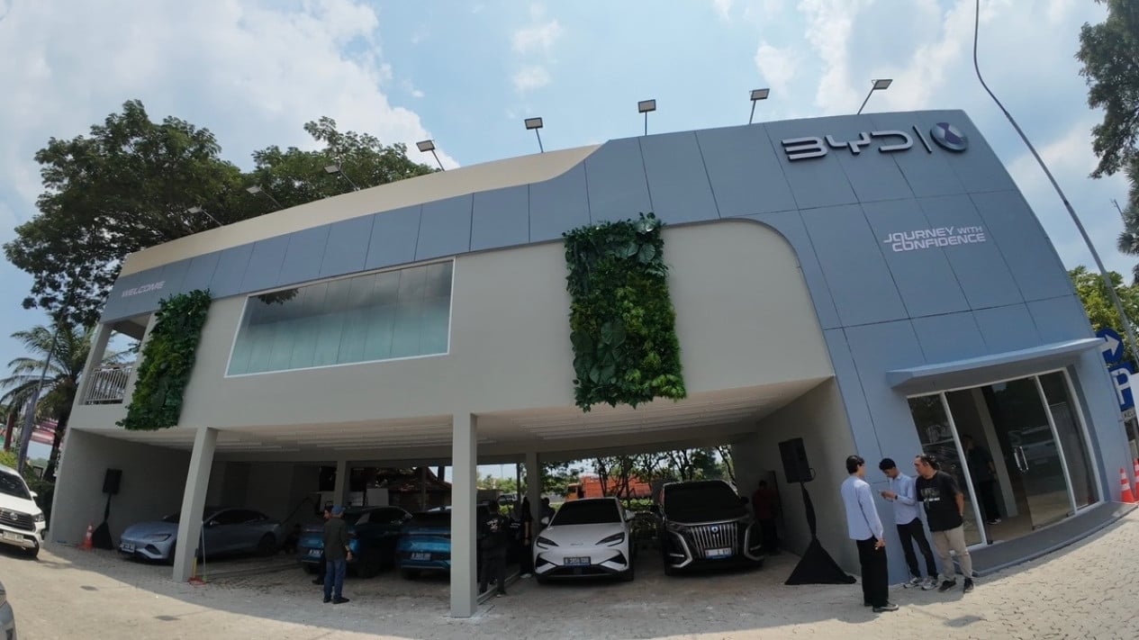 BYD, Mudik Pakai Mobil Listrik Makin Mudah, BYD Buka Posko Mudik di 6 Lokasi Strategis