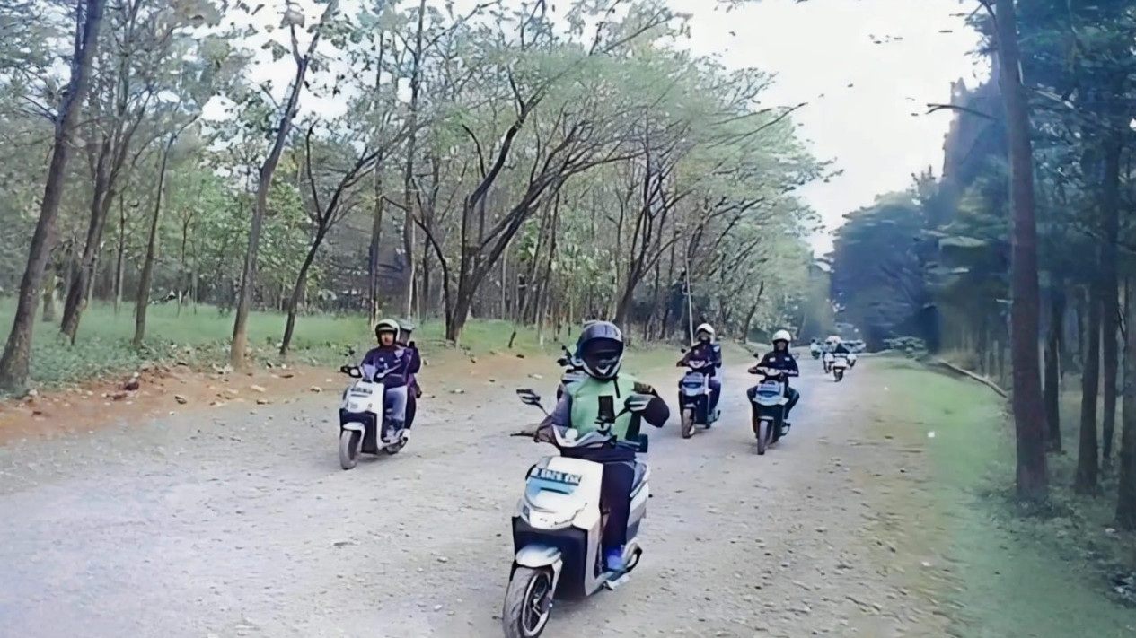 Ancaman Harga BBM Naik, Davigo Tawarkan Motor Listrik Lebih Irit