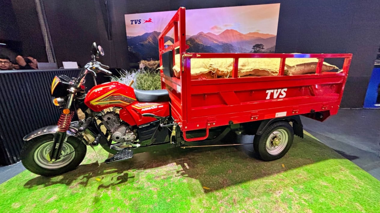 TVS Armado Panaskan Pasar Kendaraan Niaga Murah
