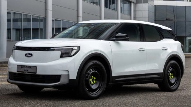 Bukan Mobil SUV Biasa! Ford Explorer EV Kini Berubah Jadi Van Komersial