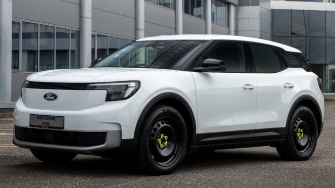 Bukan Mobil SUV Biasa! Ford Explorer EV Kini Berubah Jadi Van Komersial