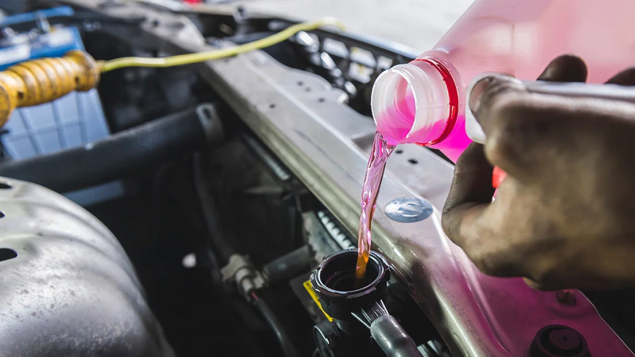 Sering Kehabisan Air Radiator? Bisa Jadi Ini Penyebabnya